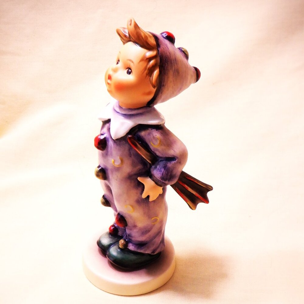 ~~~ HUMMEL *** CARNIVAL ***  No. 328